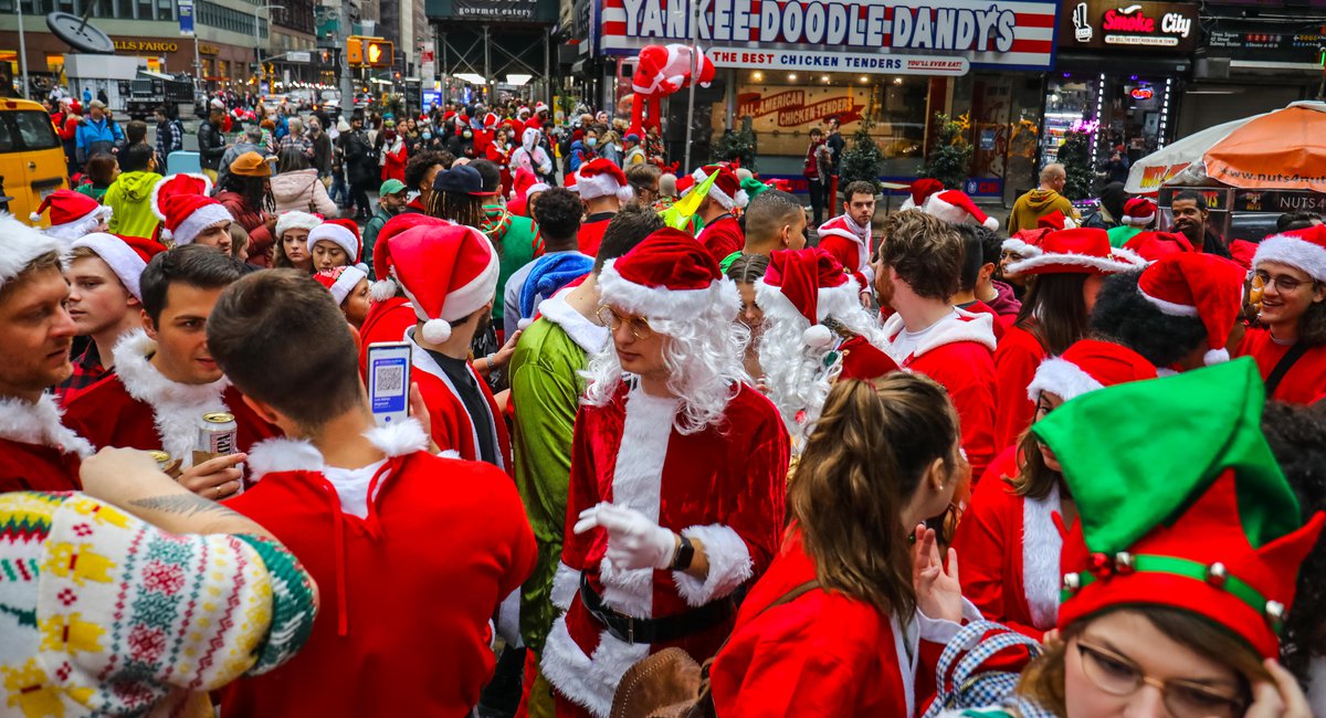 Here comes SantaCon NYC: Where to go (or avoid) during Saturday’s revelry