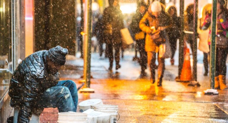 How to help homeless people in NYC as winter months bring dangerous conditions