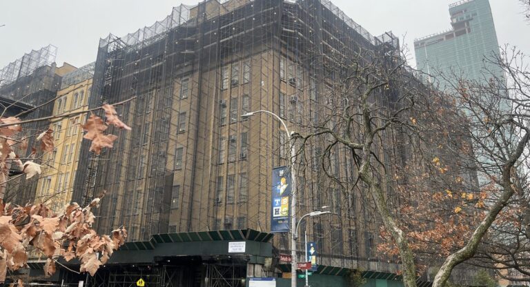 Scaffolding at NYC's largest high school finally coming down after more than 5 years